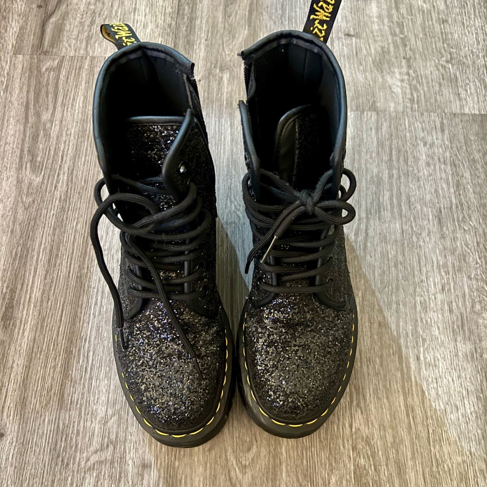 Dr. Martens Black glitter Jadon boots